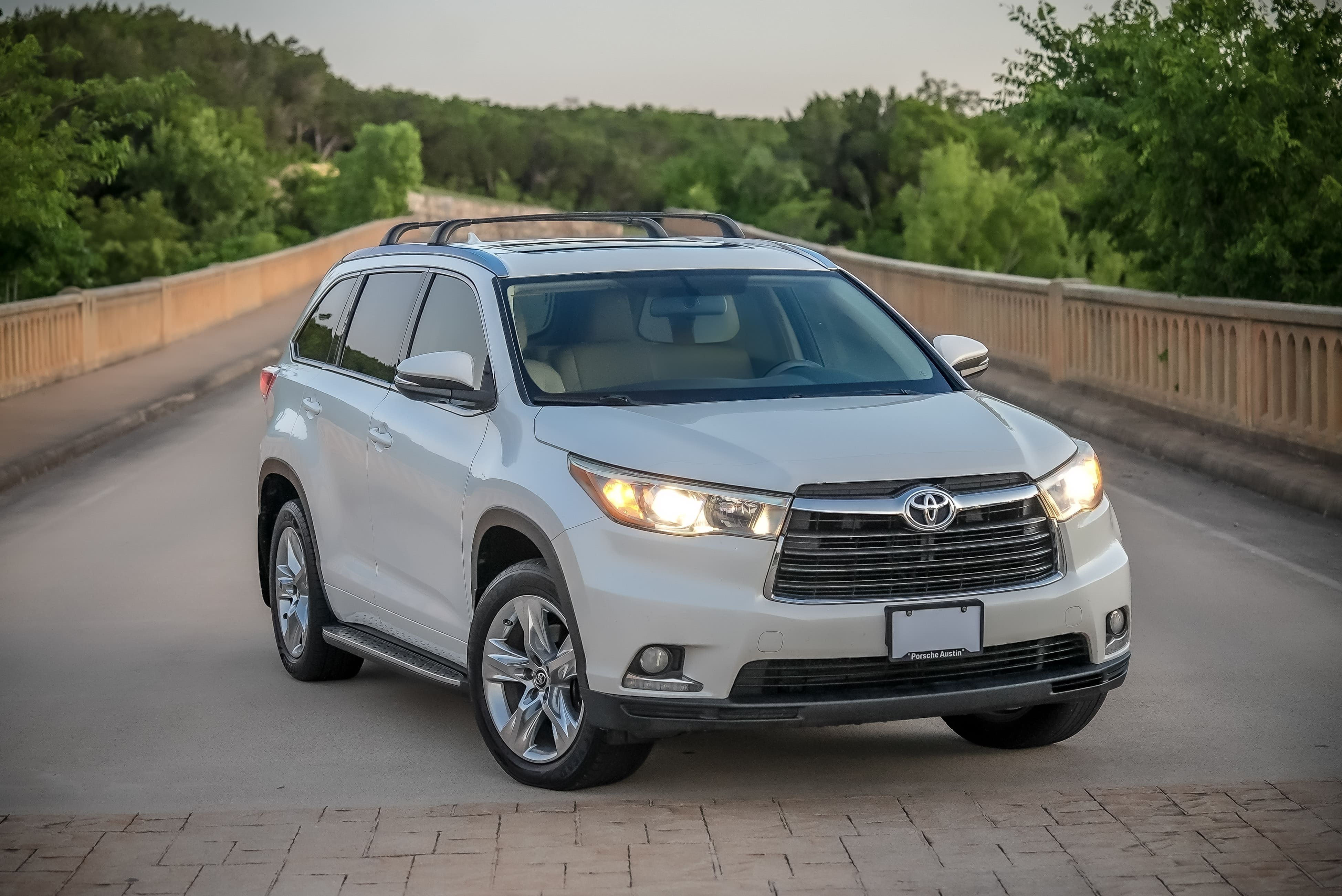 2016 Toyota Highlander