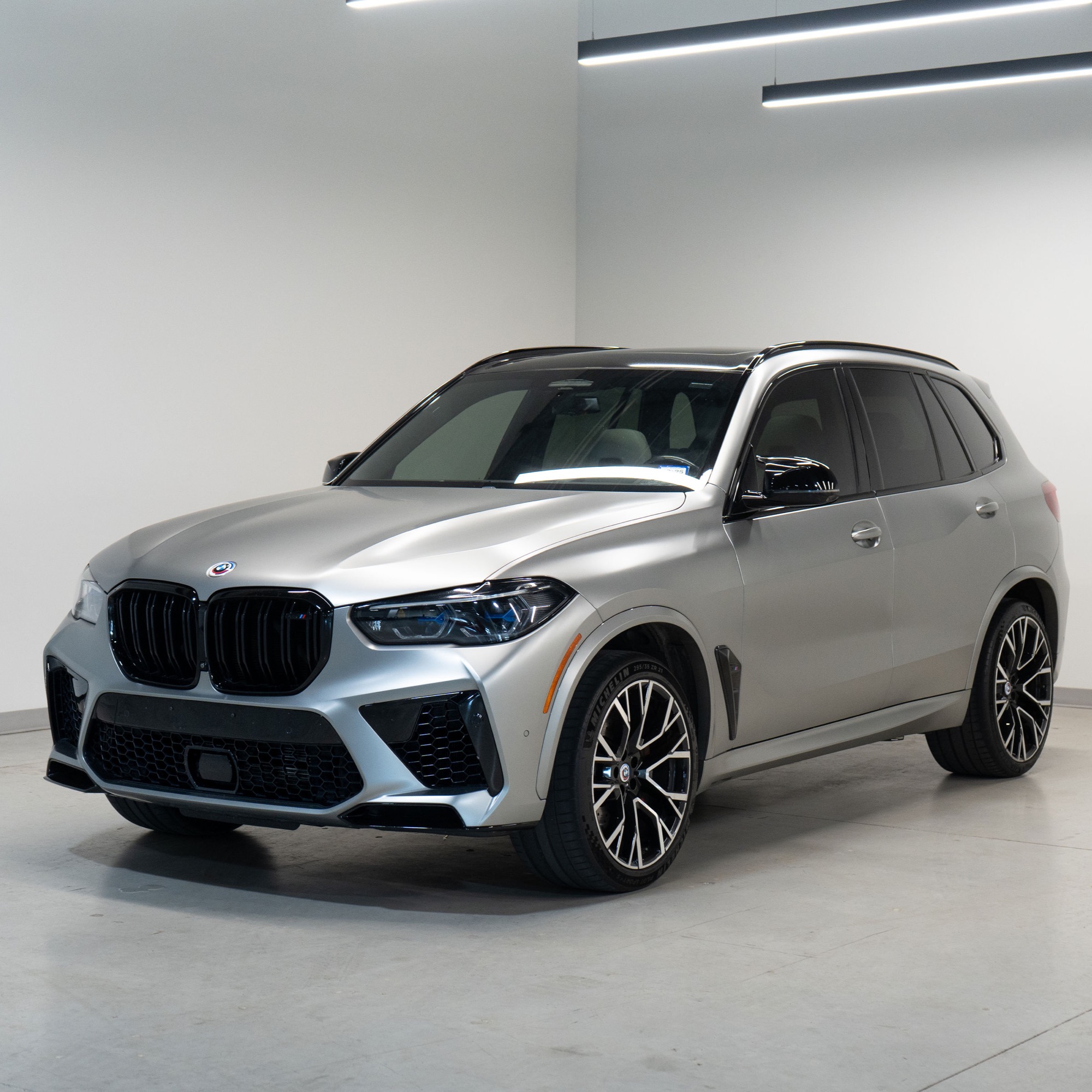 2022 BMW X5 M